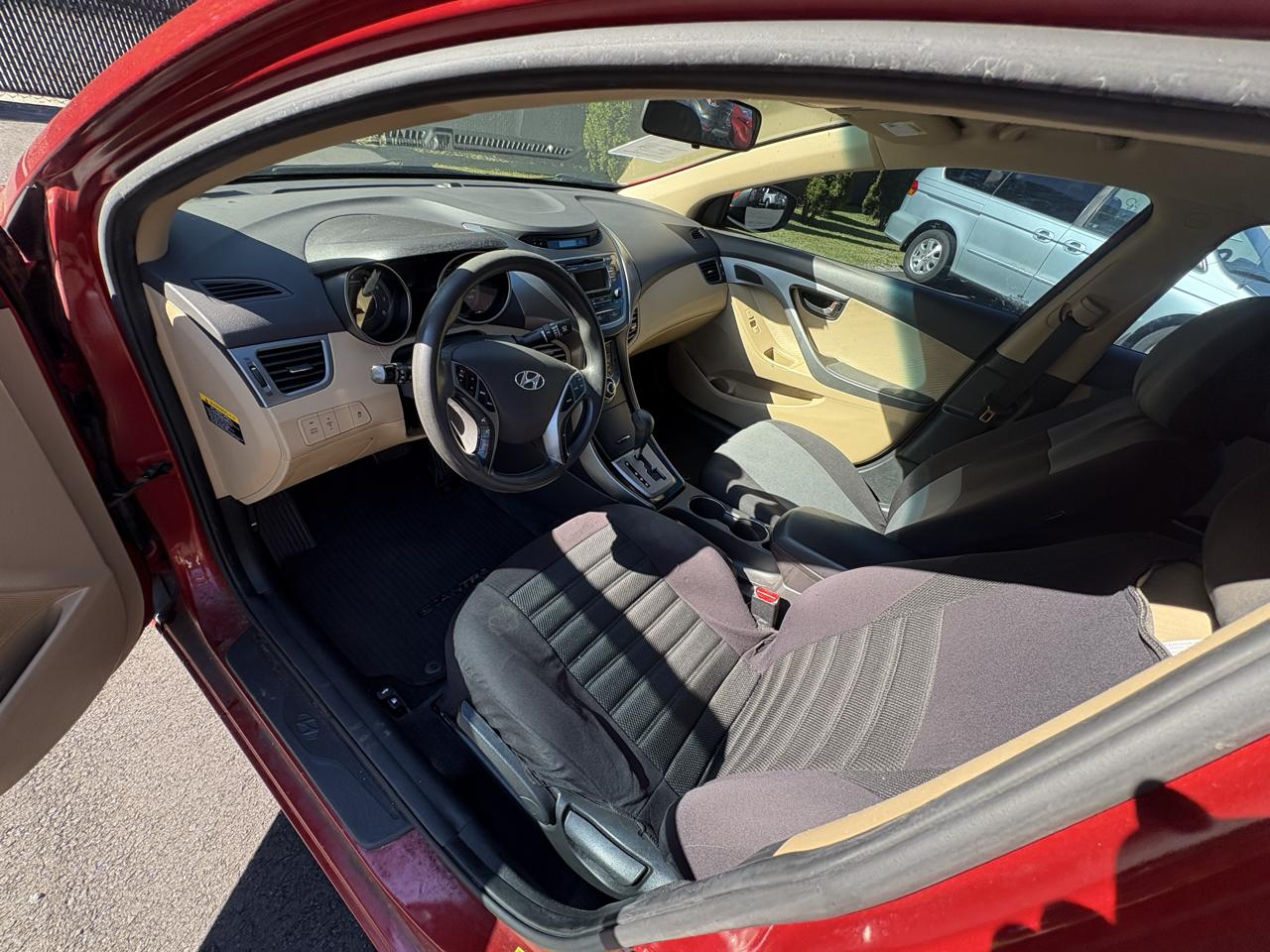 Hyundai Elantra 4dr Sdn Auto GLS (Ulsan Plant) 2013