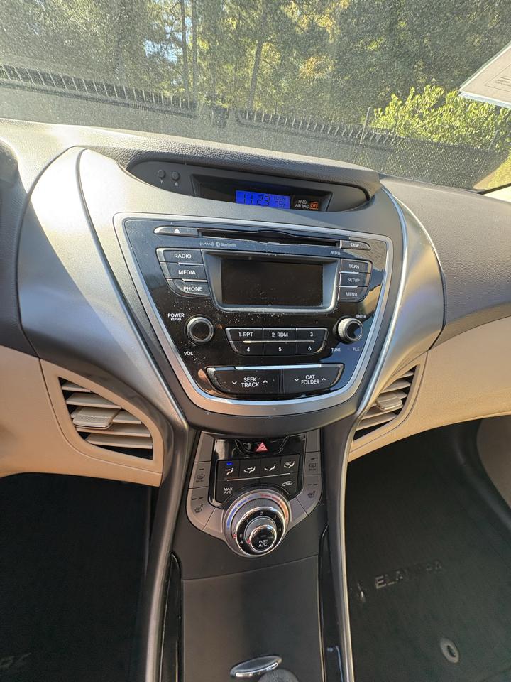 Hyundai Elantra 4dr Sdn Auto GLS (Ulsan Plant) 2013