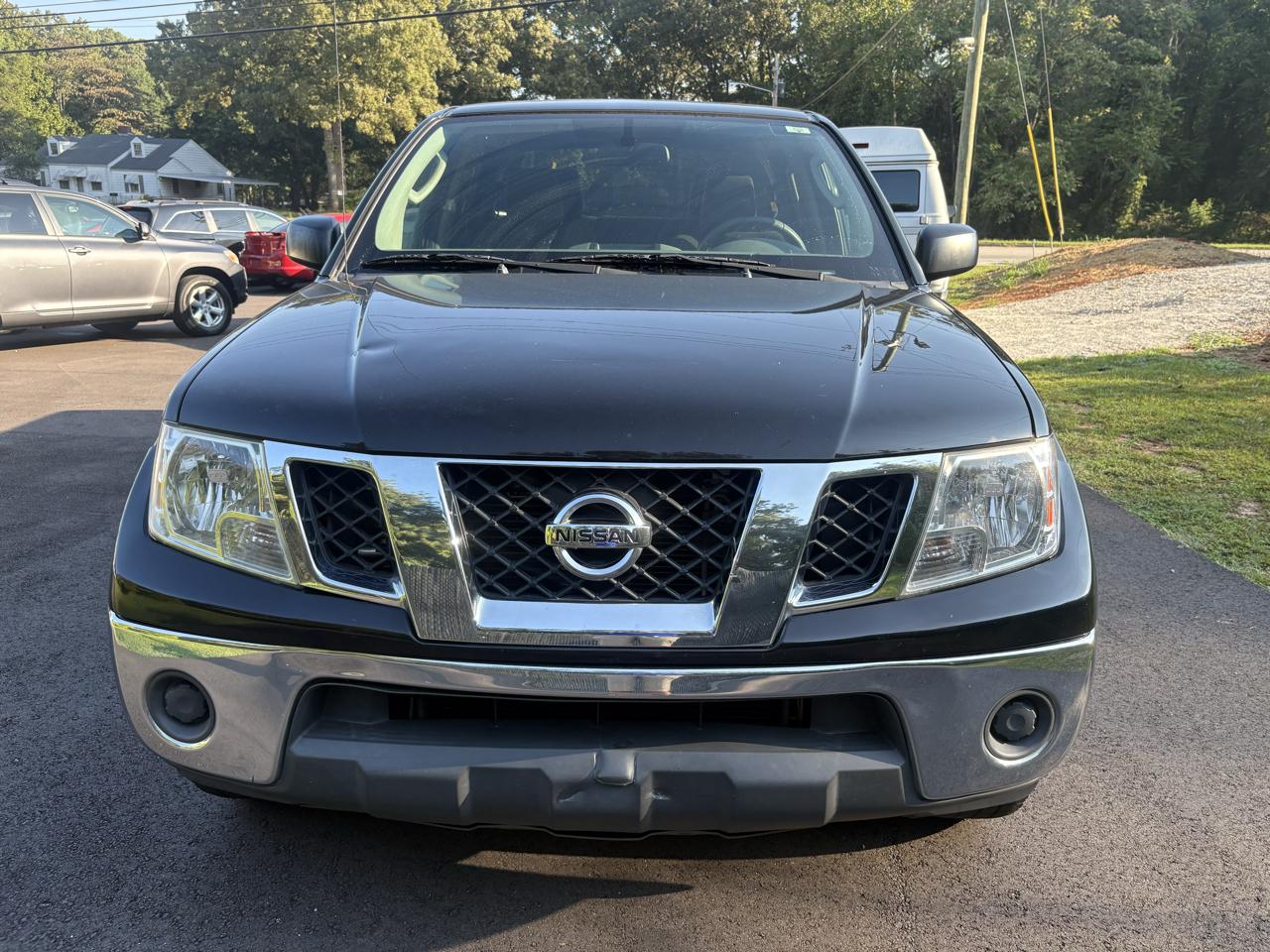 Nissan Frontier 2WD Crew Cab SWB Auto SE 2010
