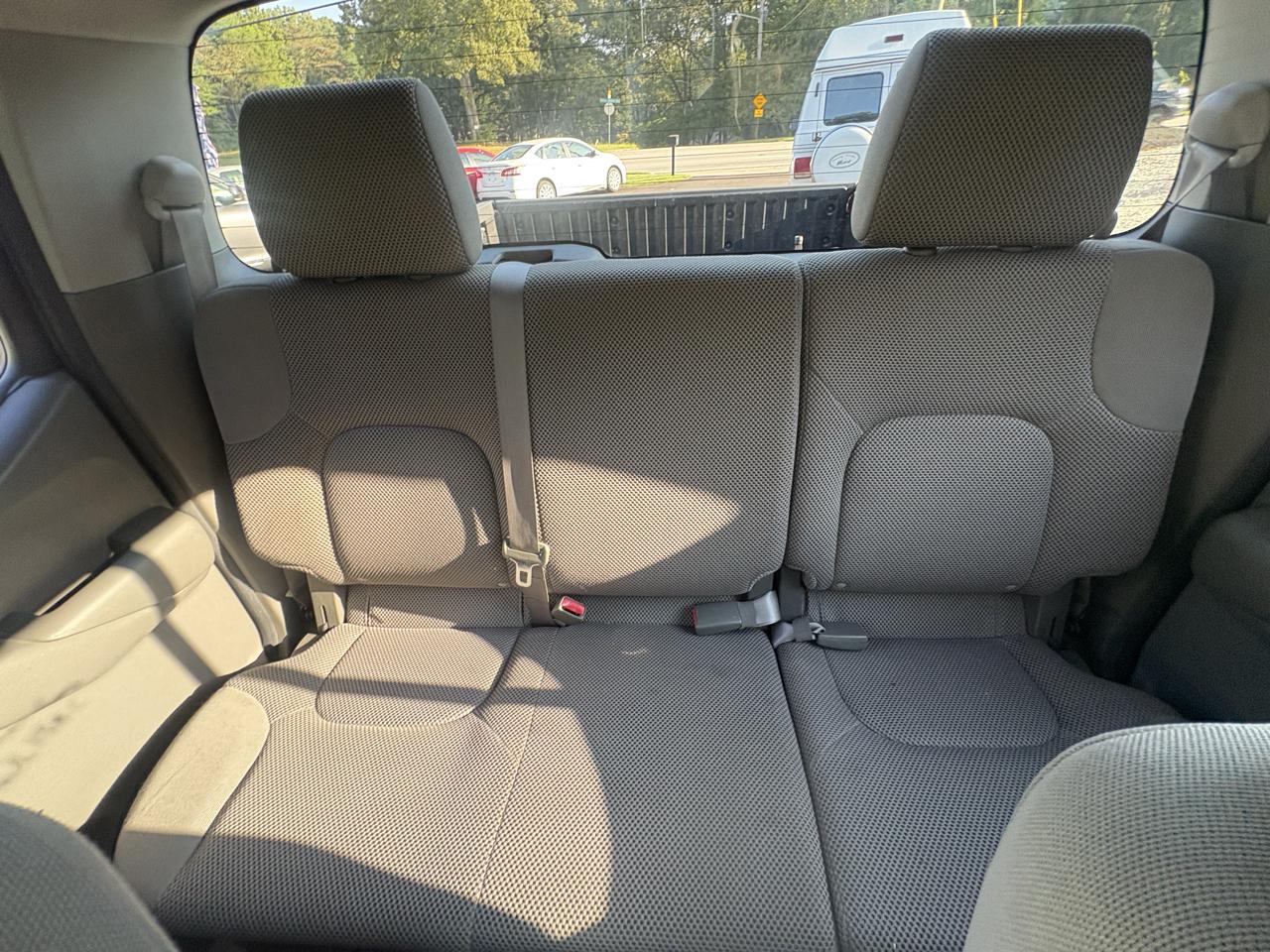 Nissan Frontier 2WD Crew Cab SWB Auto SE 2010