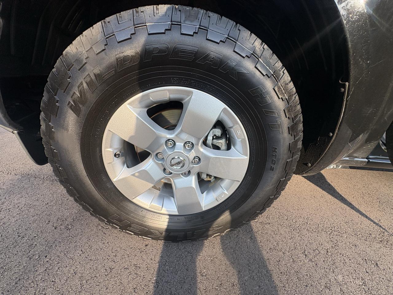 Nissan Frontier 2WD Crew Cab SWB Auto SE 2010