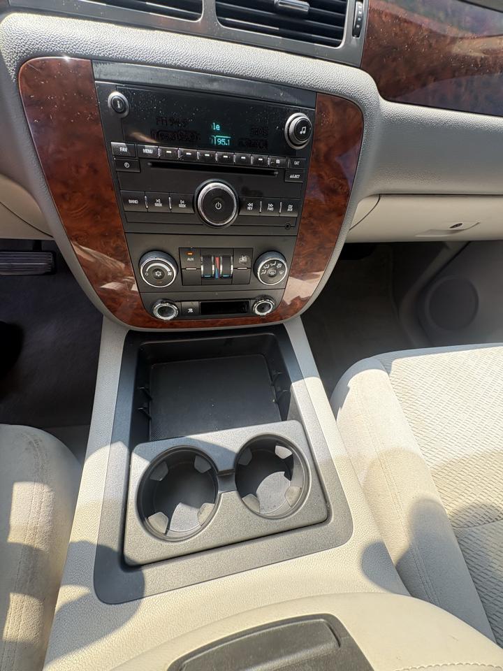 Chevrolet Tahoe 4WD 4dr 1500 LT w/1LT 2008