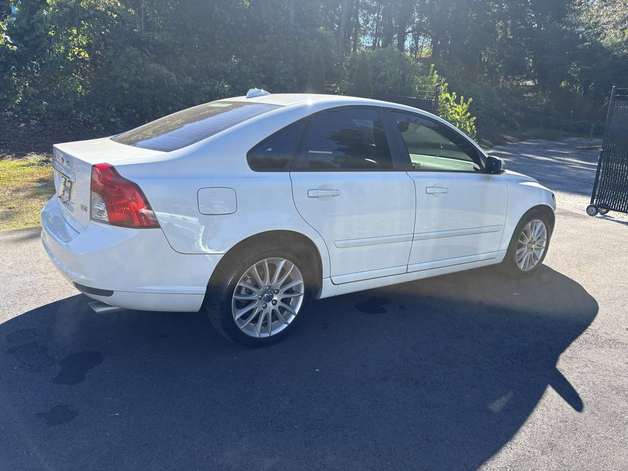 Volvo S40 4dr Sdn 2011