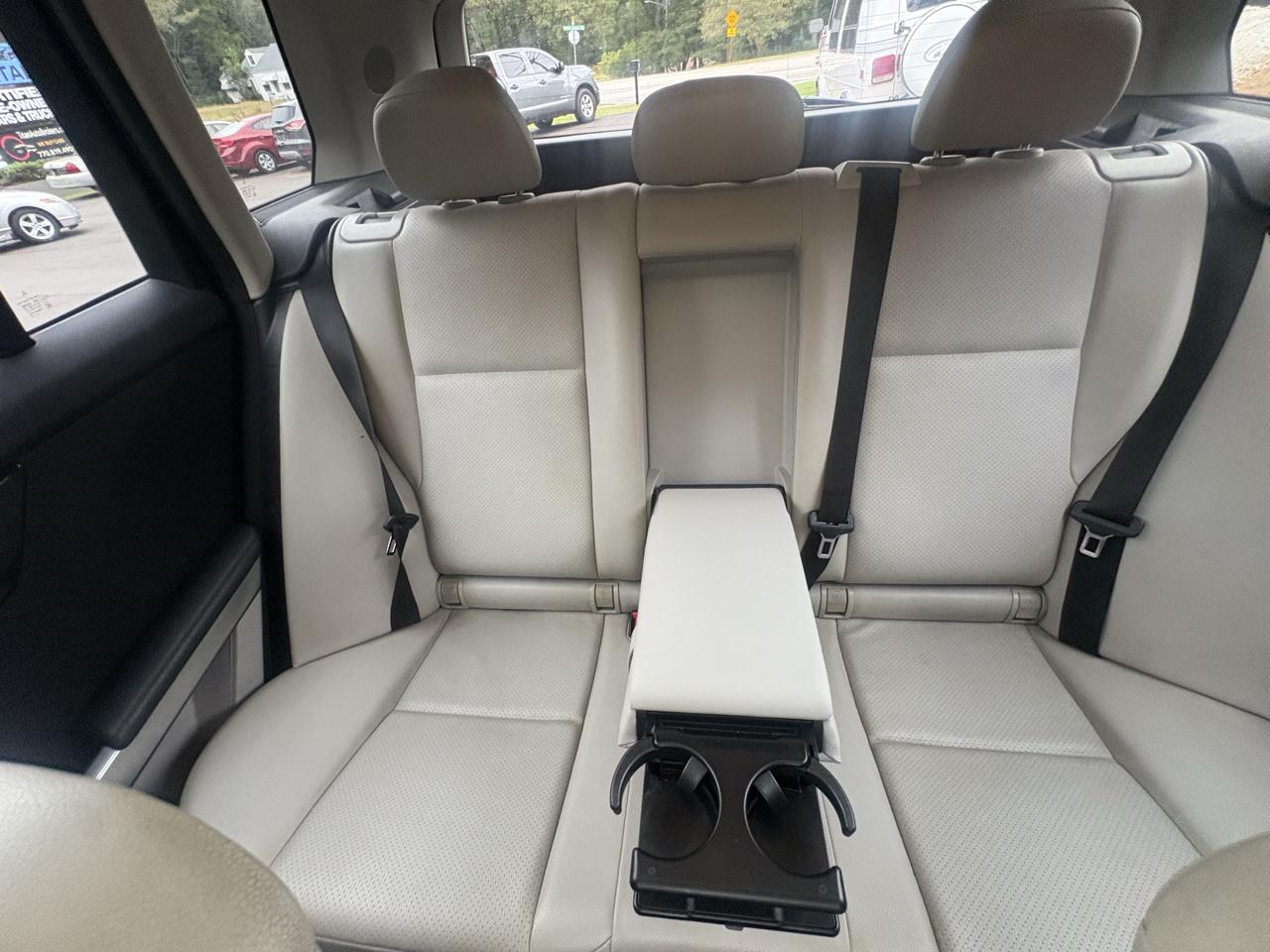 Mercedes-Benz GLK-Class RWD 4dr GLK 350 2015