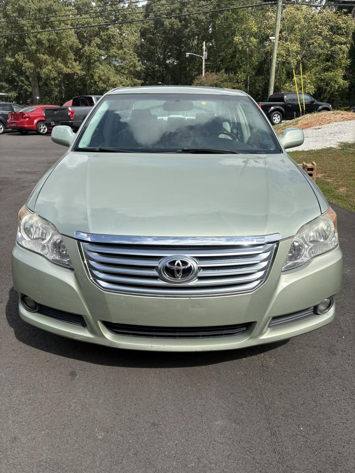 Toyota Avalon 4dr Sdn XL (Natl) 2008