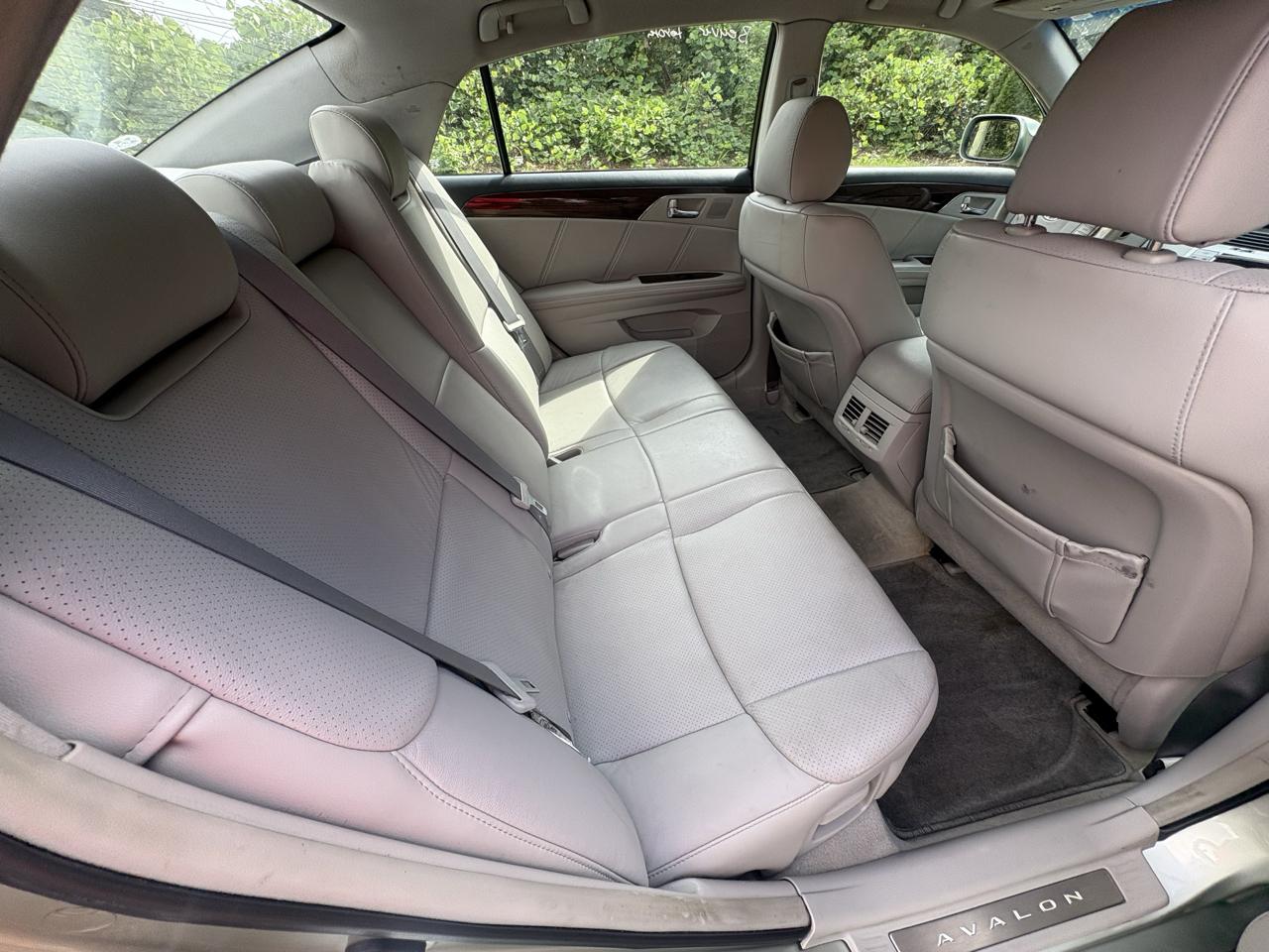 Toyota Avalon 4dr Sdn XL (Natl) 2008