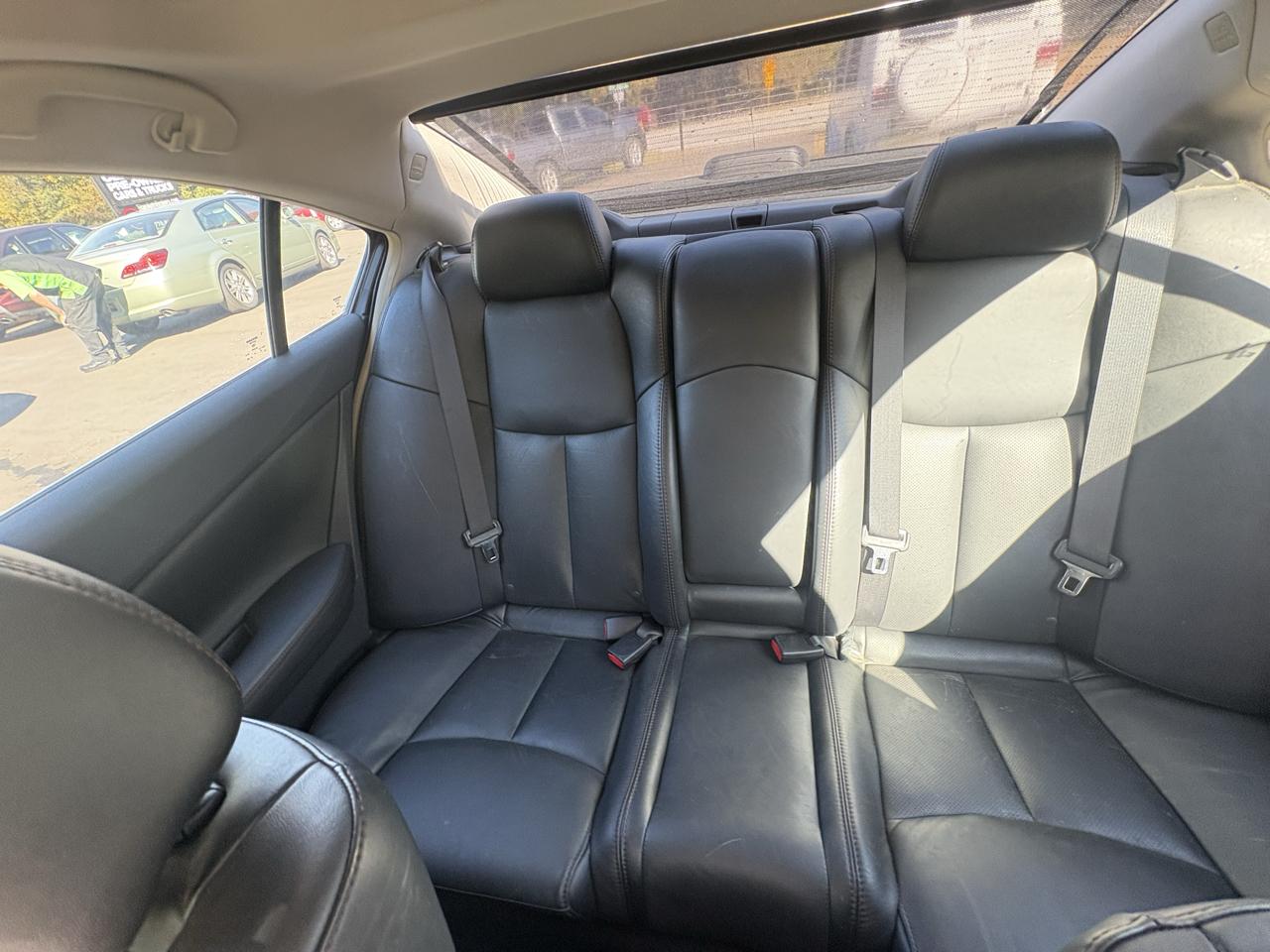 Nissan Maxima 4dr Sdn V6 CVT 3.5 SV w/Premium Pkg 2012