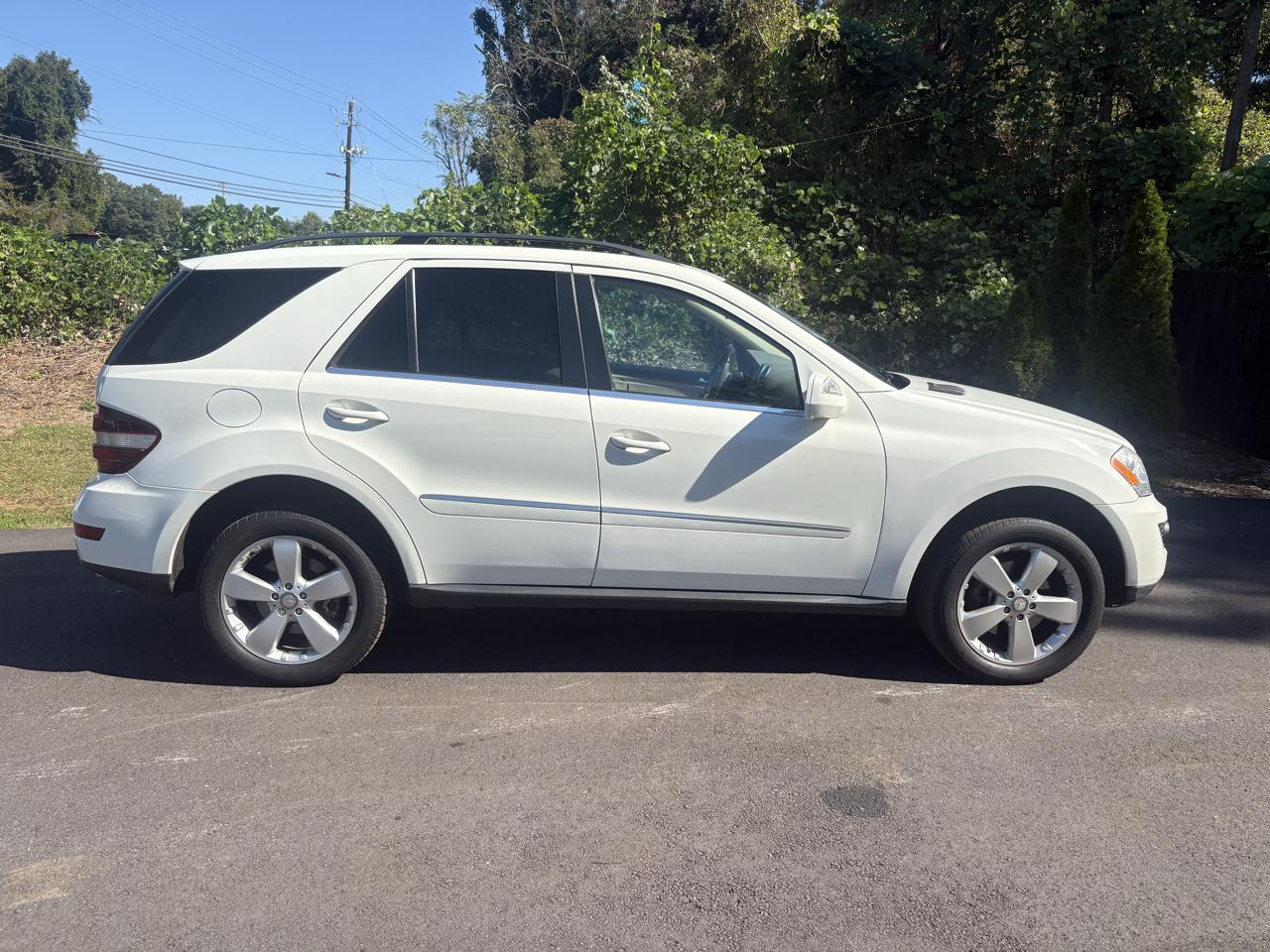 Mercedes-Benz M-Class 4MATIC 4dr ML 350 2010