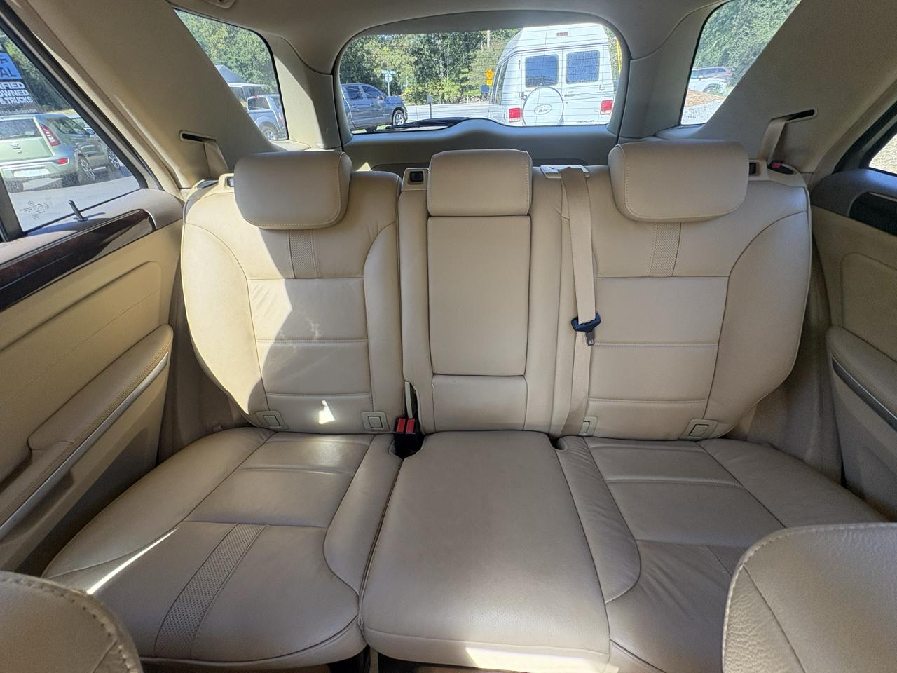 Mercedes-Benz M-Class 4MATIC 4dr ML 350 2010