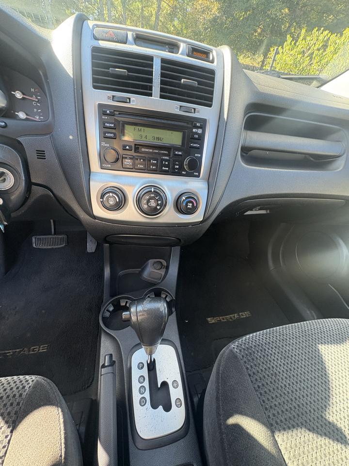 Kia Sportage 4WD 4dr V6 Auto EX 2008