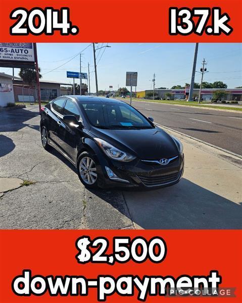 2014 Hyundai Elantra SE