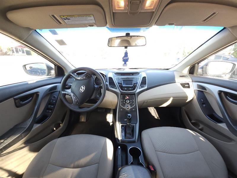 Hyundai Elantra GLS M/T 2014