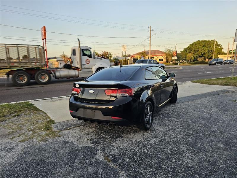 Kia Forte Koup EX 2010
