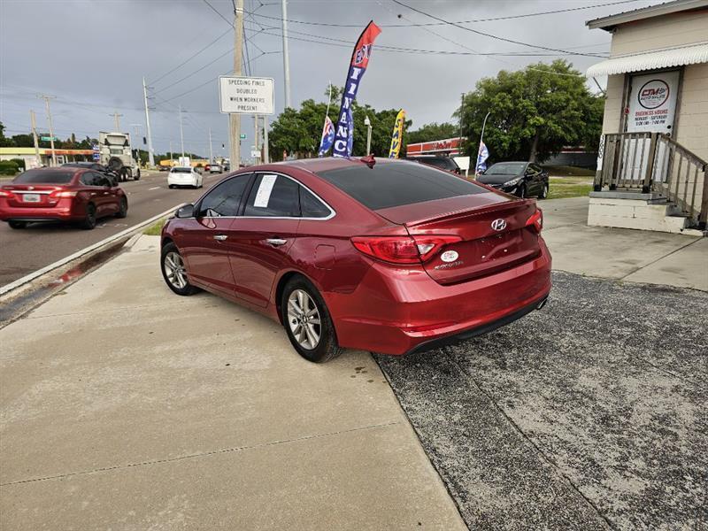 Hyundai Sonata SE 2015