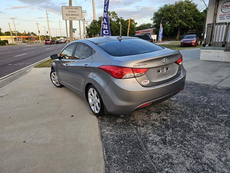 Hyundai Elantra GLS A/T 2012