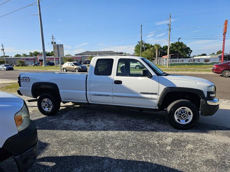 GMC Sierra 2500HD SLE2 Ext. Cab 4WD 2006