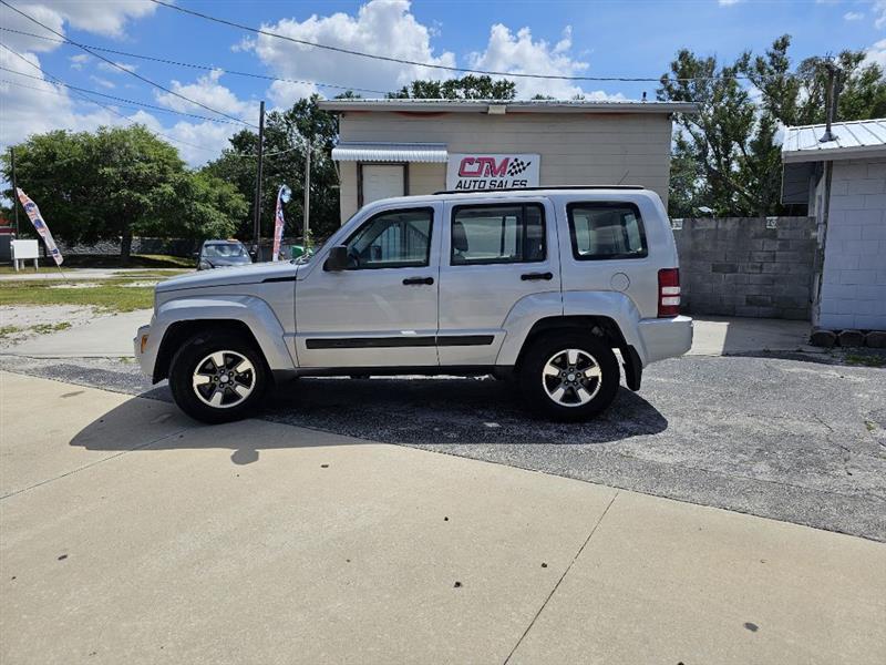 Jeep Liberty Sport 2WD 2008