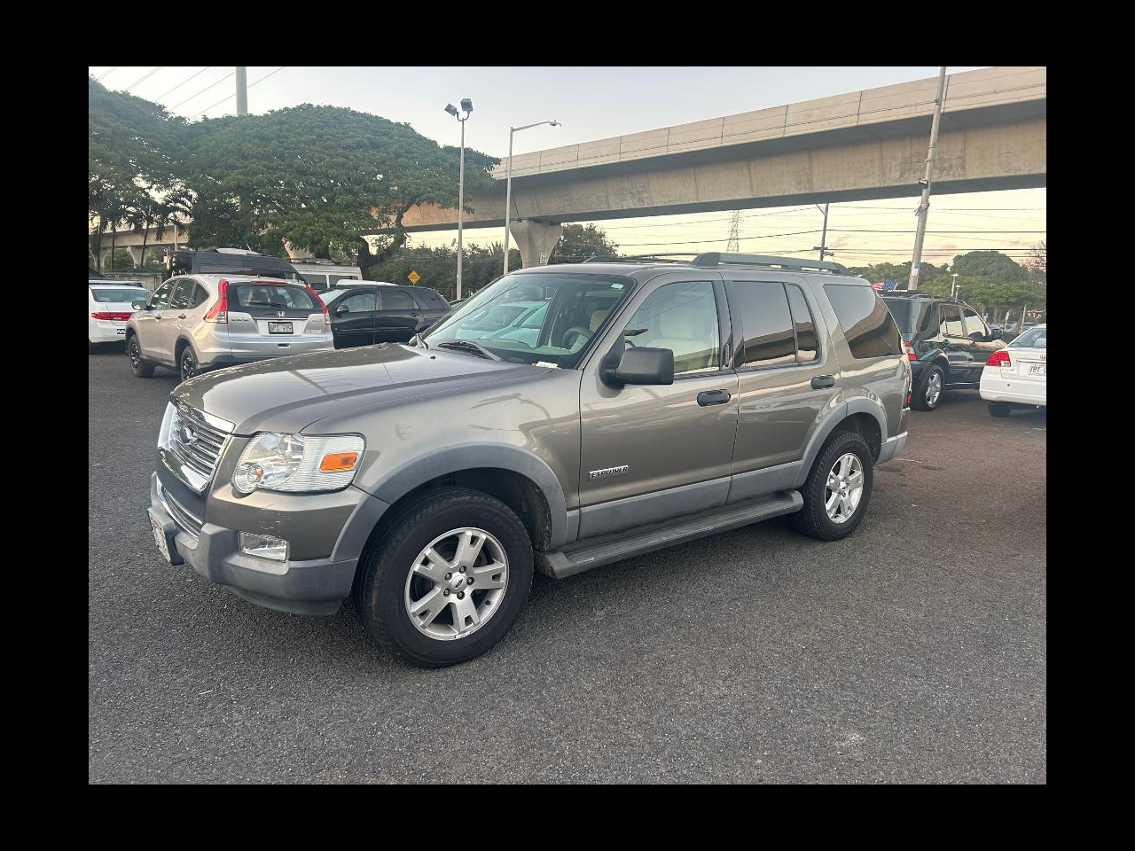 2006 Ford Explorer 4dr 114" WB 4.0L XLT
