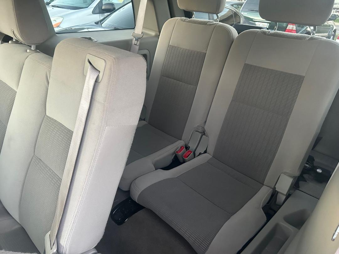 Ford Explorer 4dr 114" WB 4.0L XLT 2006