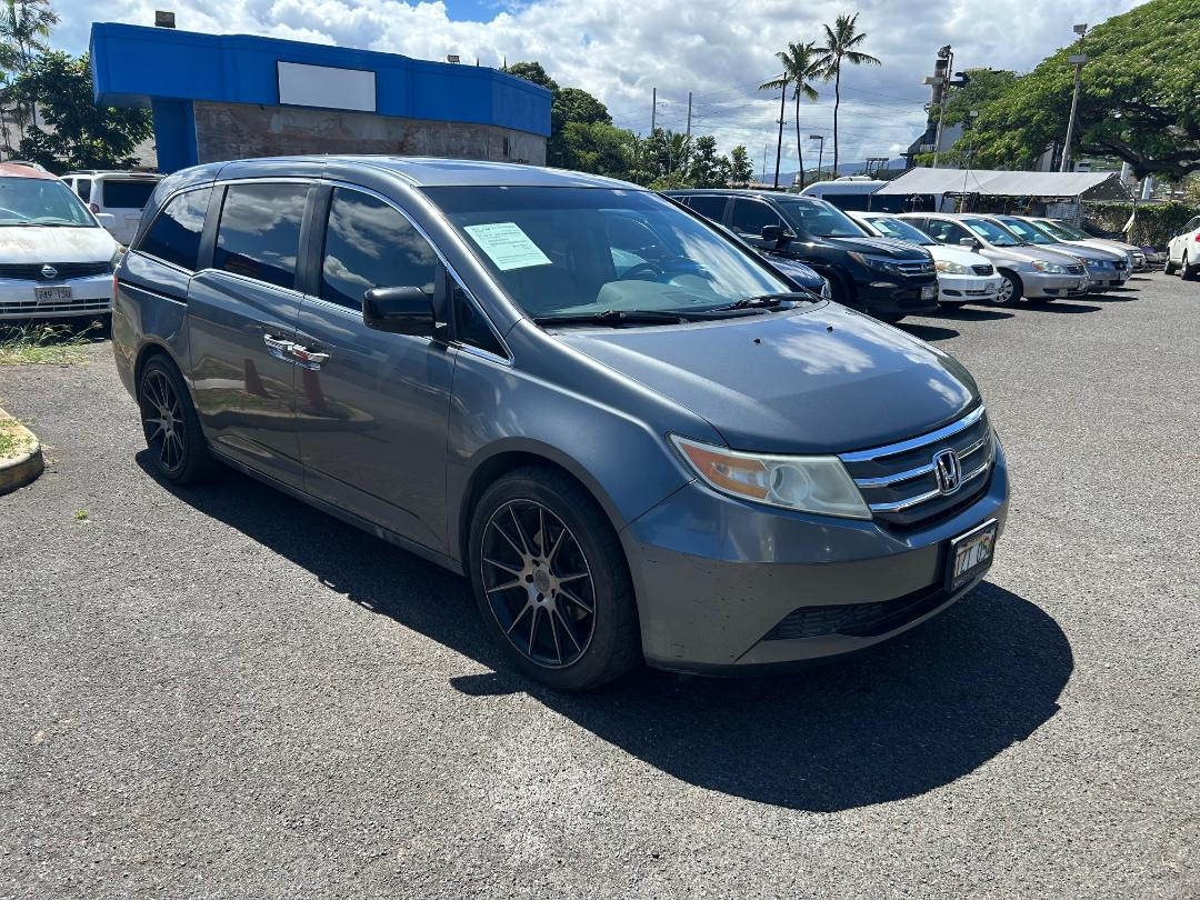 2013 Honda Odyssey EX-L photo 3