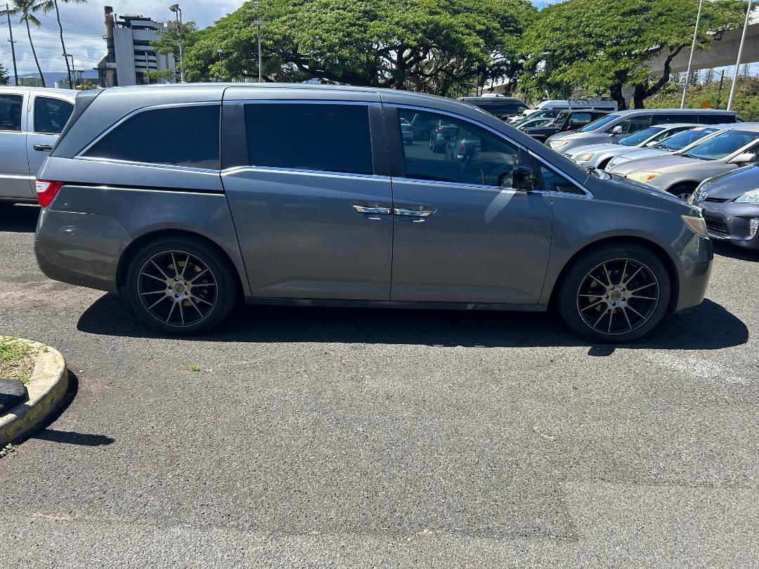 2013 Honda Odyssey EX-L photo 4