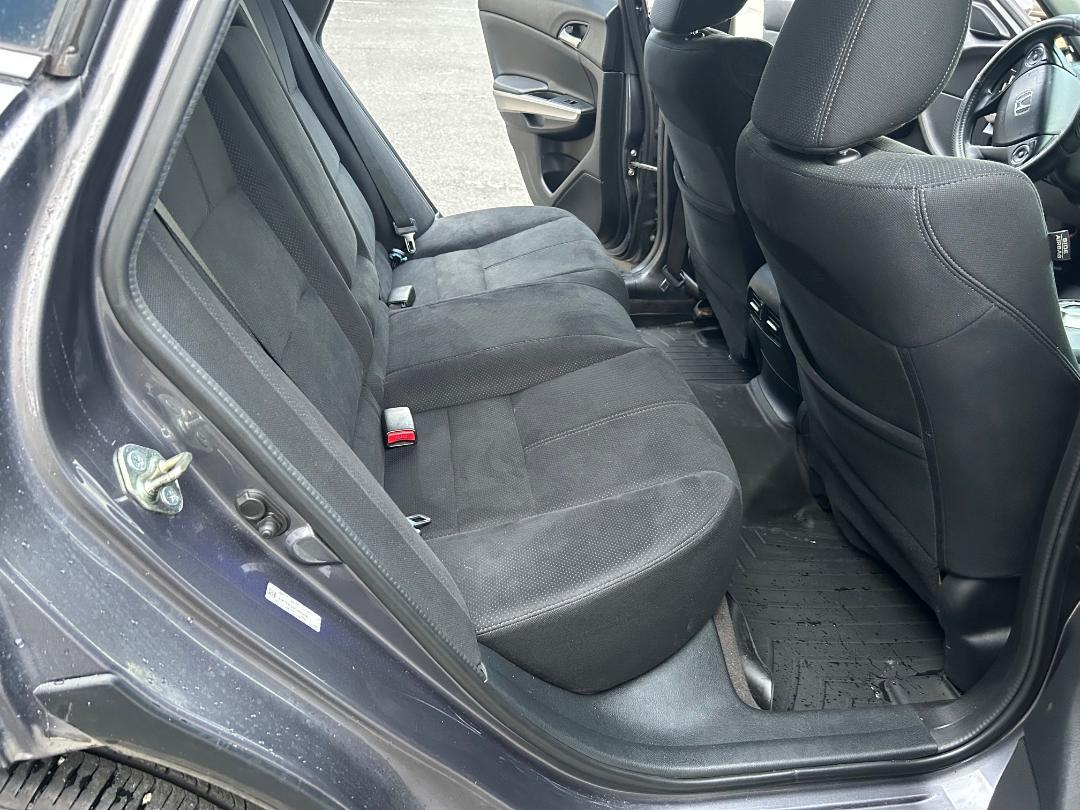 Honda Crosstour 2WD V6 5dr EX 2015