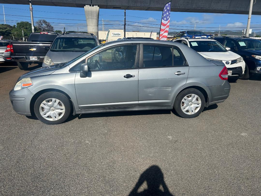 Nissan Versa 4dr Sdn I4 Auto 1.8 S 2010