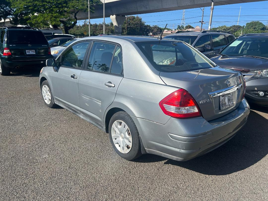 Nissan Versa 4dr Sdn I4 Auto 1.8 S 2010