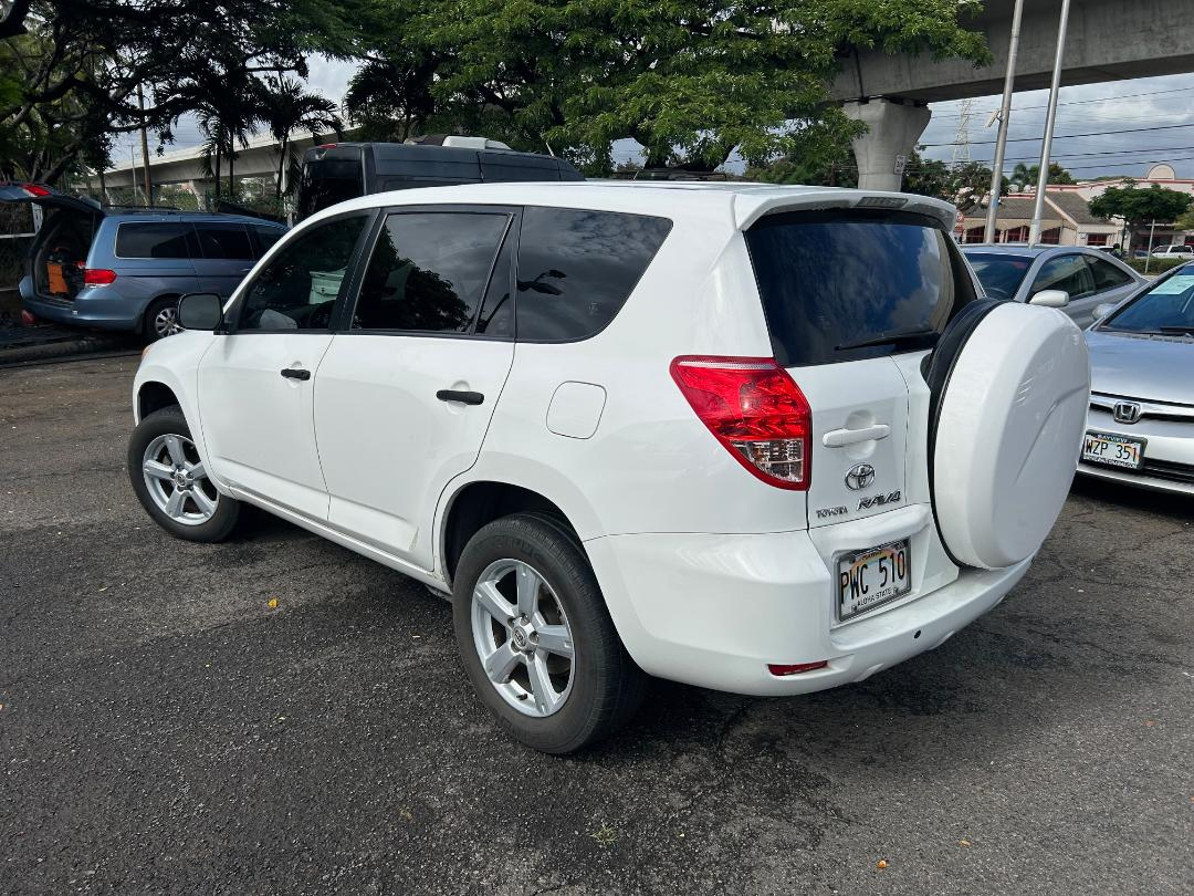 Toyota RAV4 FWD 4dr V6 5-Spd AT (Natl) 2008