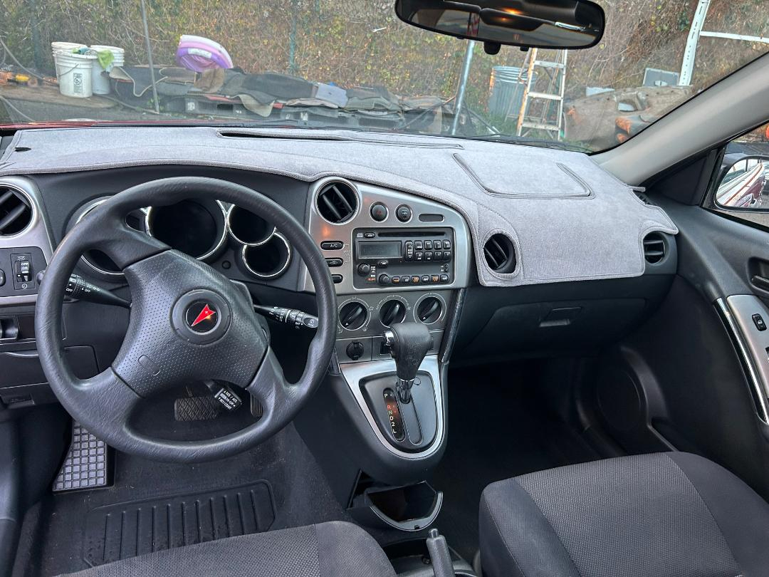 Pontiac Vibe 4dr HB 2004