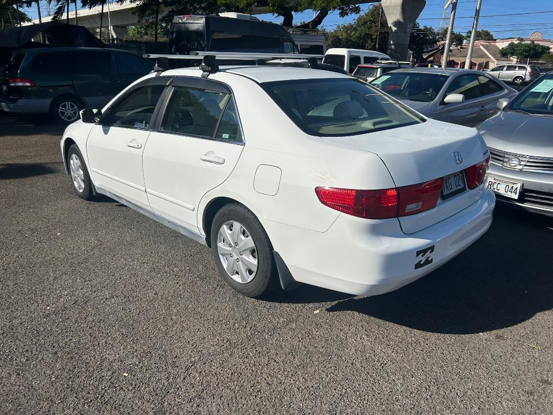 Honda Accord Sdn LX AT 2005
