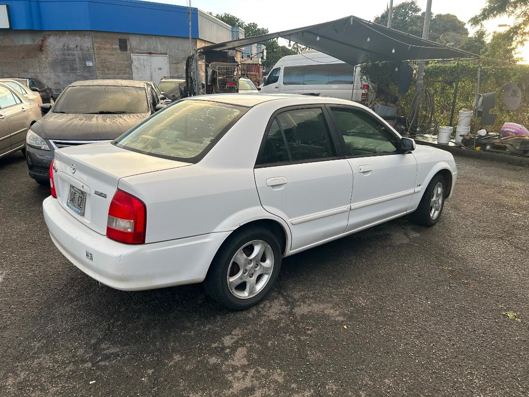 Mazda Protege 4dr Sdn LX Auto 2002