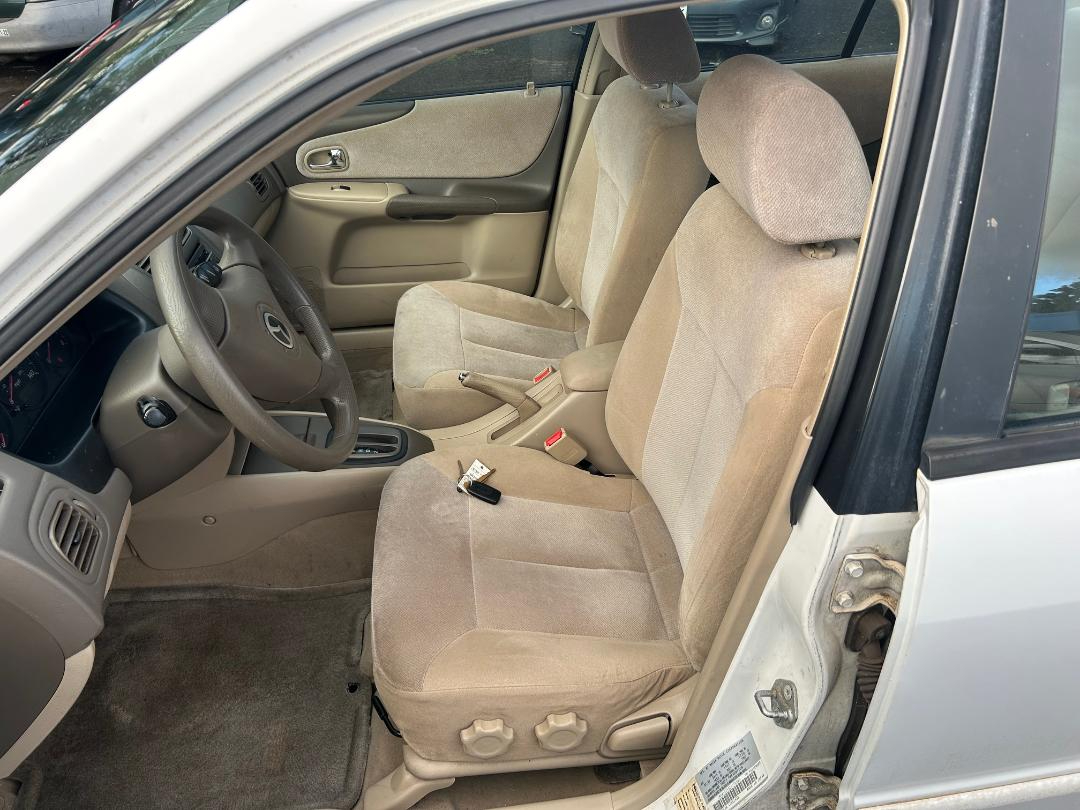 Mazda Protege 4dr Sdn LX Auto 2002