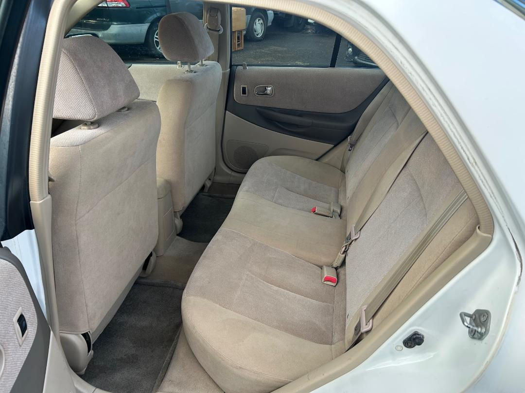 Mazda Protege 4dr Sdn LX Auto 2002