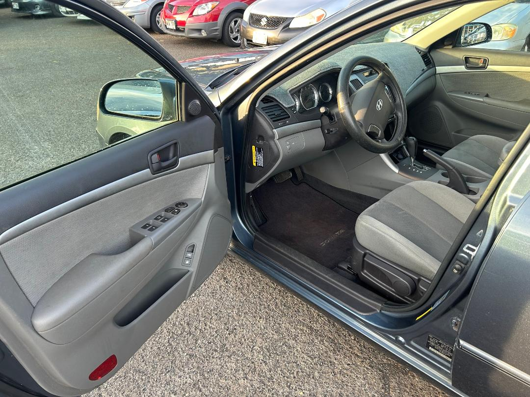 Hyundai Sonata 4dr Sdn V6 Auto GLS 2009