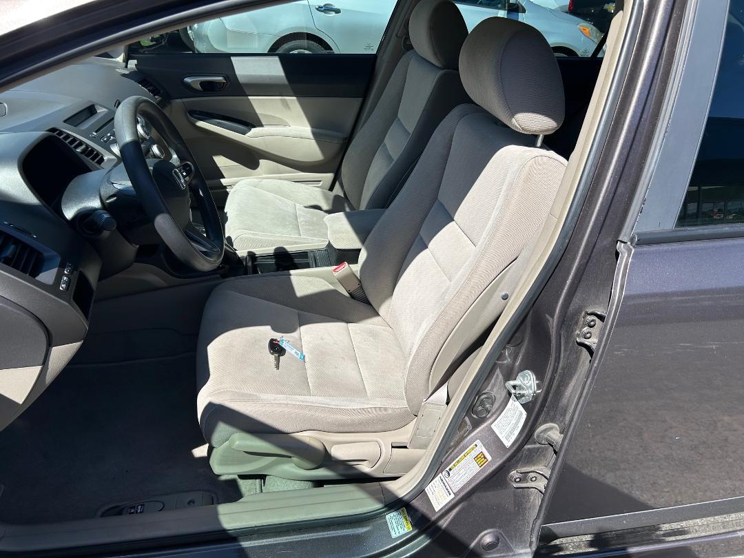 Honda Civic Sdn 4dr Auto LX 2011