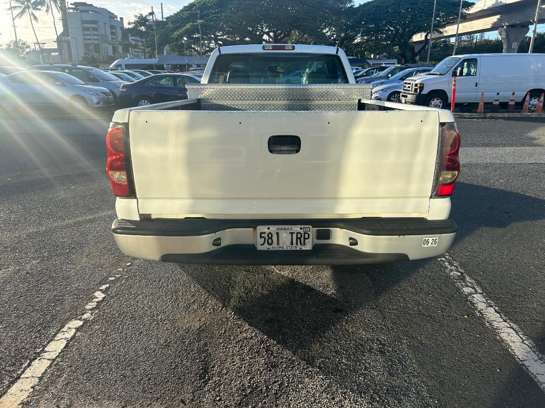 Chevrolet Silverado 1500 Reg Cab 133.0" WB Work Truck 2004