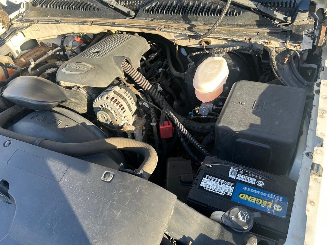 Chevrolet Silverado 1500 Reg Cab 133.0" WB Work Truck 2004