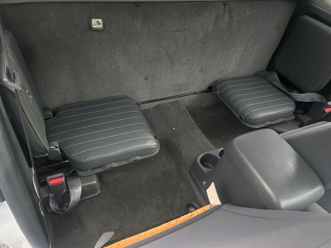 Nissan Frontier 2WD XE King Cab I4 Manual 2001