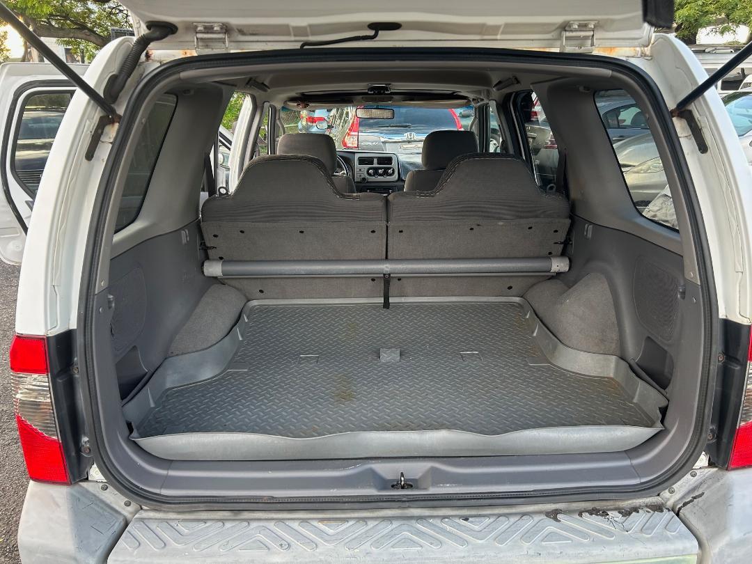 Nissan Xterra 4dr SE 2WD V6 Manual 2001