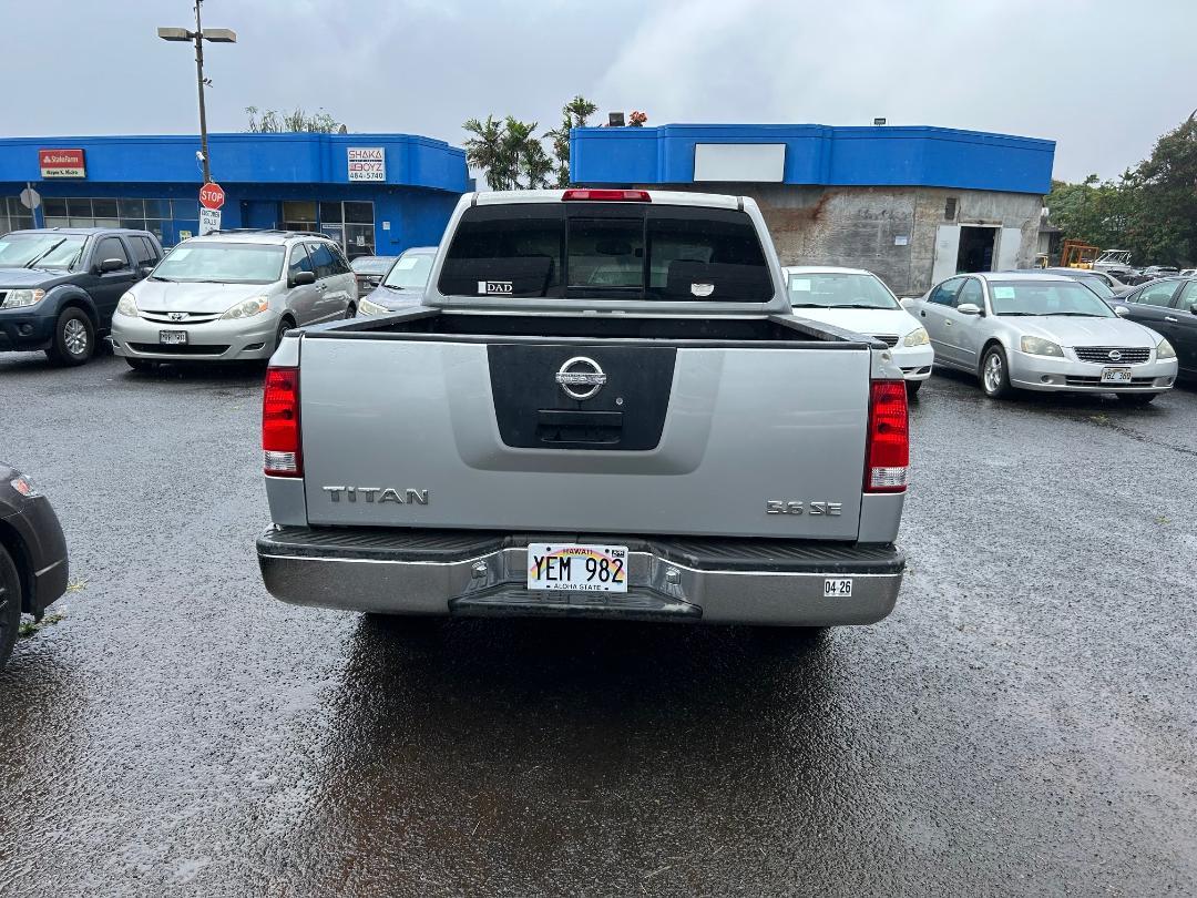 Nissan Titan SE Crew Cab 2WD 2004
