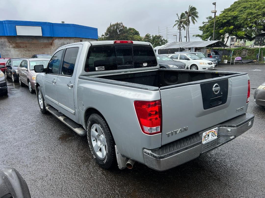 Nissan Titan SE Crew Cab 2WD 2004
