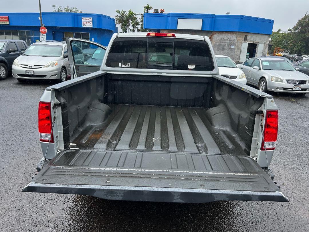 Nissan Titan SE Crew Cab 2WD 2004