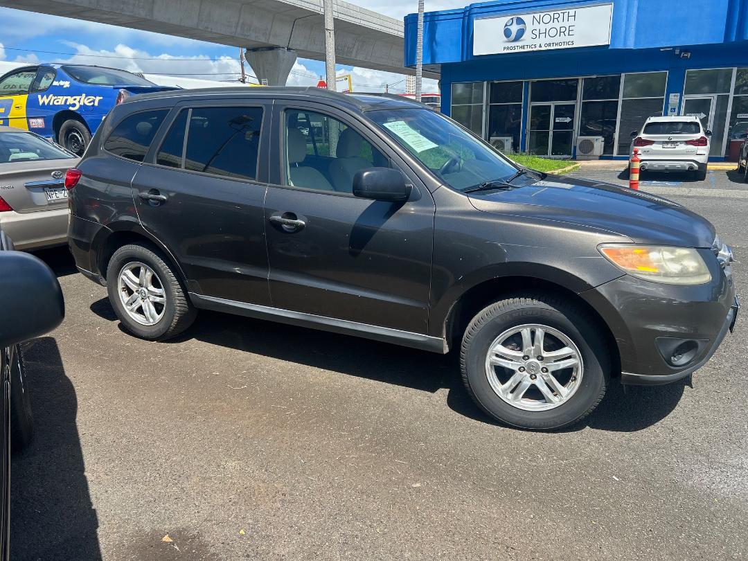 Hyundai Santa Fe FWD 4dr I4 GLS 2012