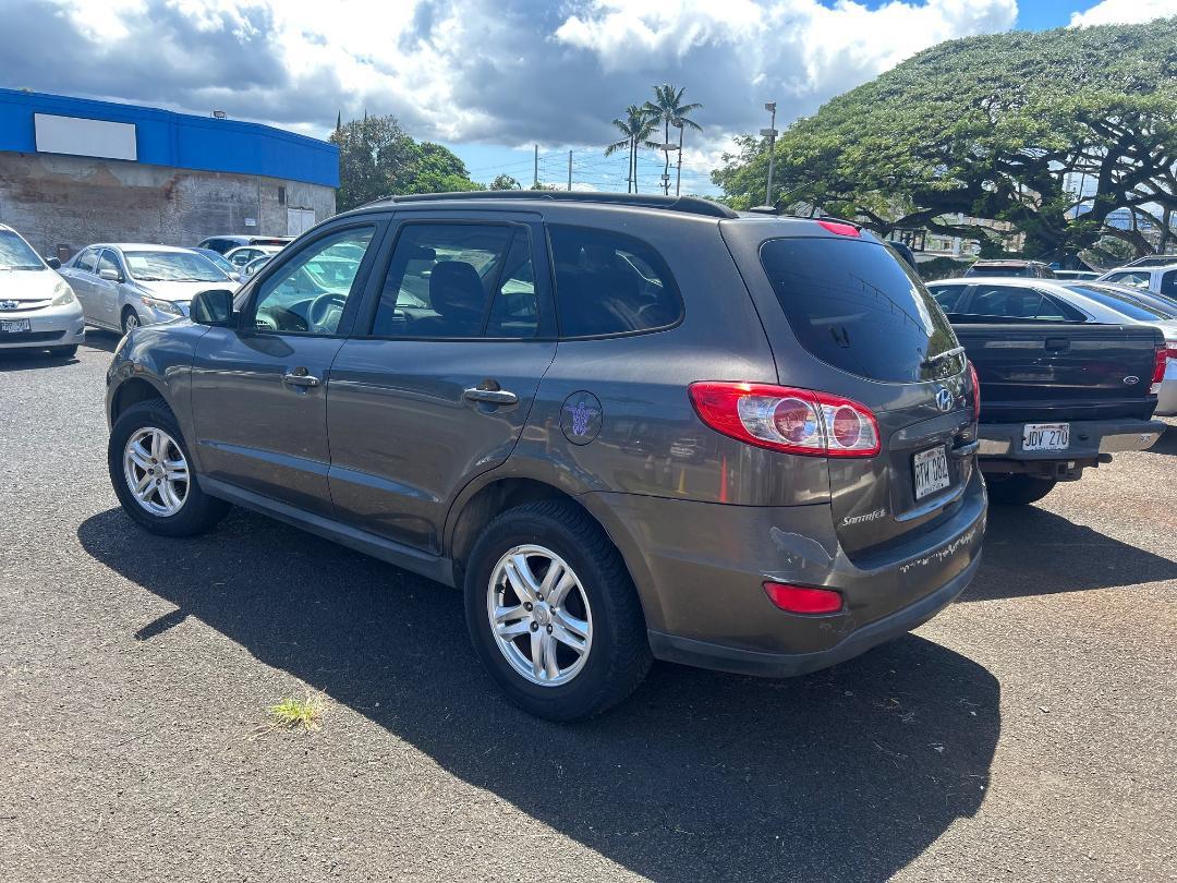 Hyundai Santa Fe FWD 4dr I4 GLS 2012