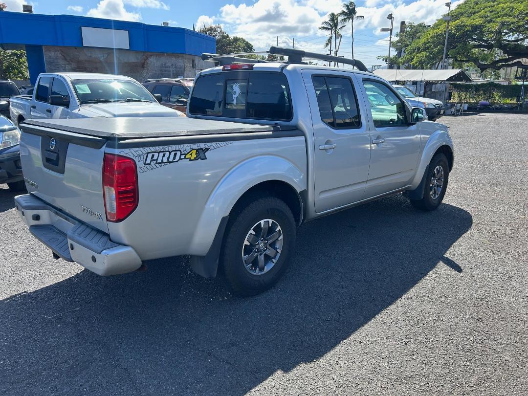 Nissan Frontier 4WD Crew Cab SWB Auto PRO-4X 2016