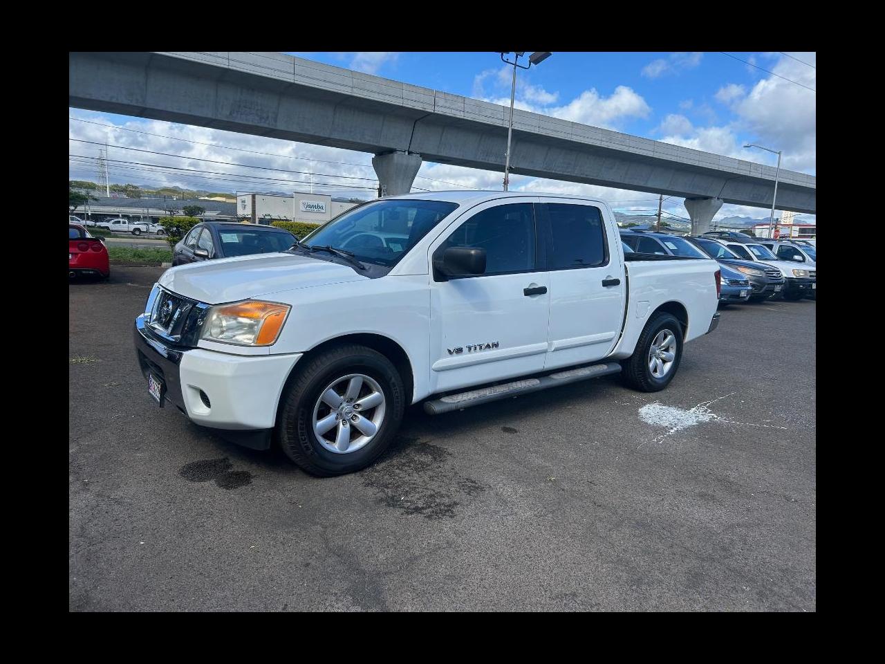 Nissan Titan 2WD Crew Cab SWB SV 2013