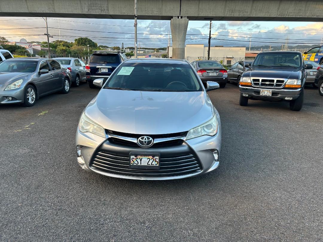 Toyota Camry 4dr Sdn LE Auto 2016