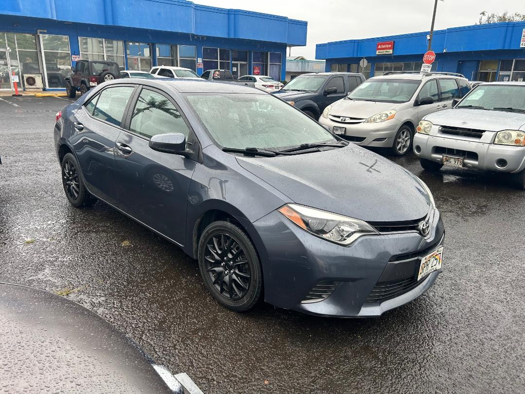Toyota Corolla 4dr Sdn CVT LE Premium (Natl) 2015