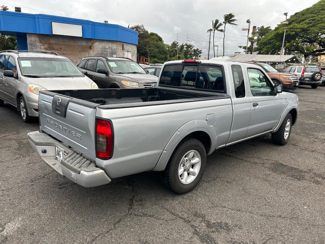 Nissan Frontier 2WD XE King Cab I4 Auto 2002